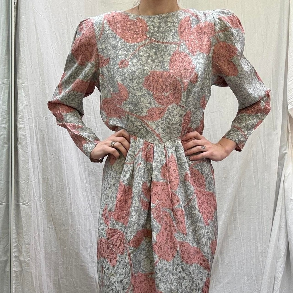 Silk Pink and Gray Floral Print Dress by AP Ltd. VTG 80s Puff Sleeves Retro - Picture 3 of 8